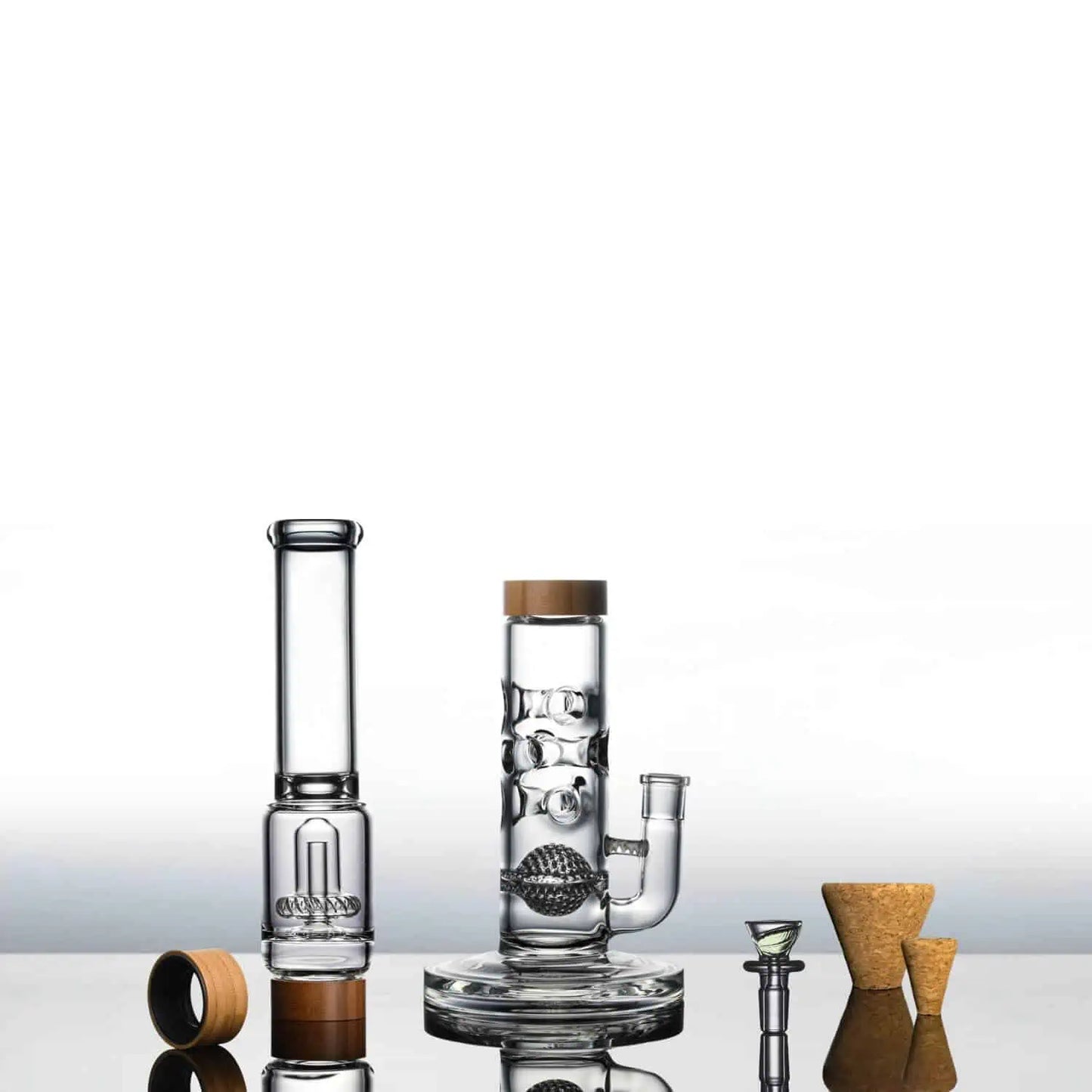 18" Swiss UFO Bong | Vitae Glass - Bumpin' Cannabinoids