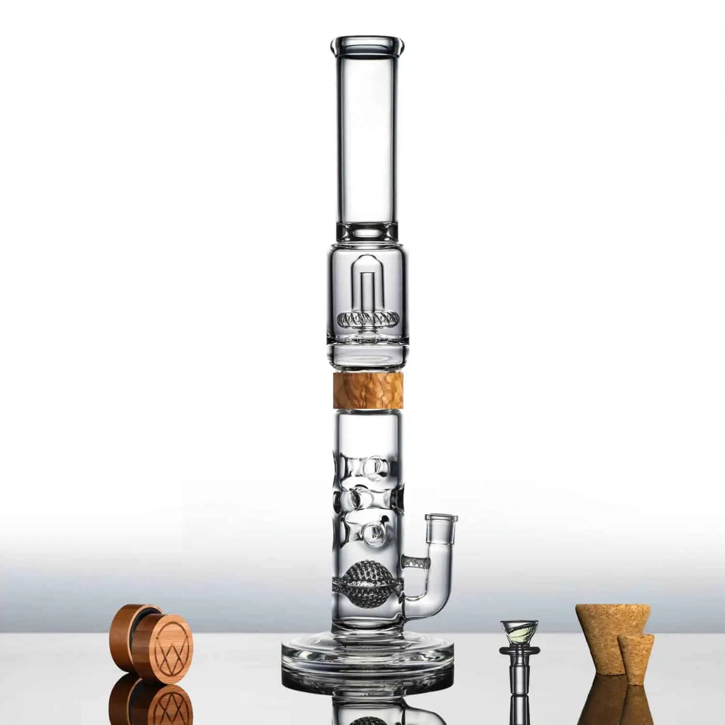 18" Swiss UFO Bong | Vitae Glass - Bumpin' Cannabinoids