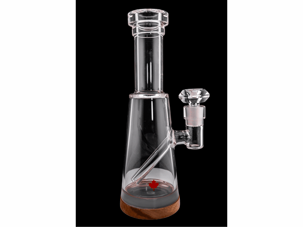 Polaris 8.5" Water Pipe | Canada Puffin - Bumpin' Cannabinoids